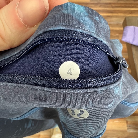 Lulu🍋 Cropped Tights - Picture 5 of 5